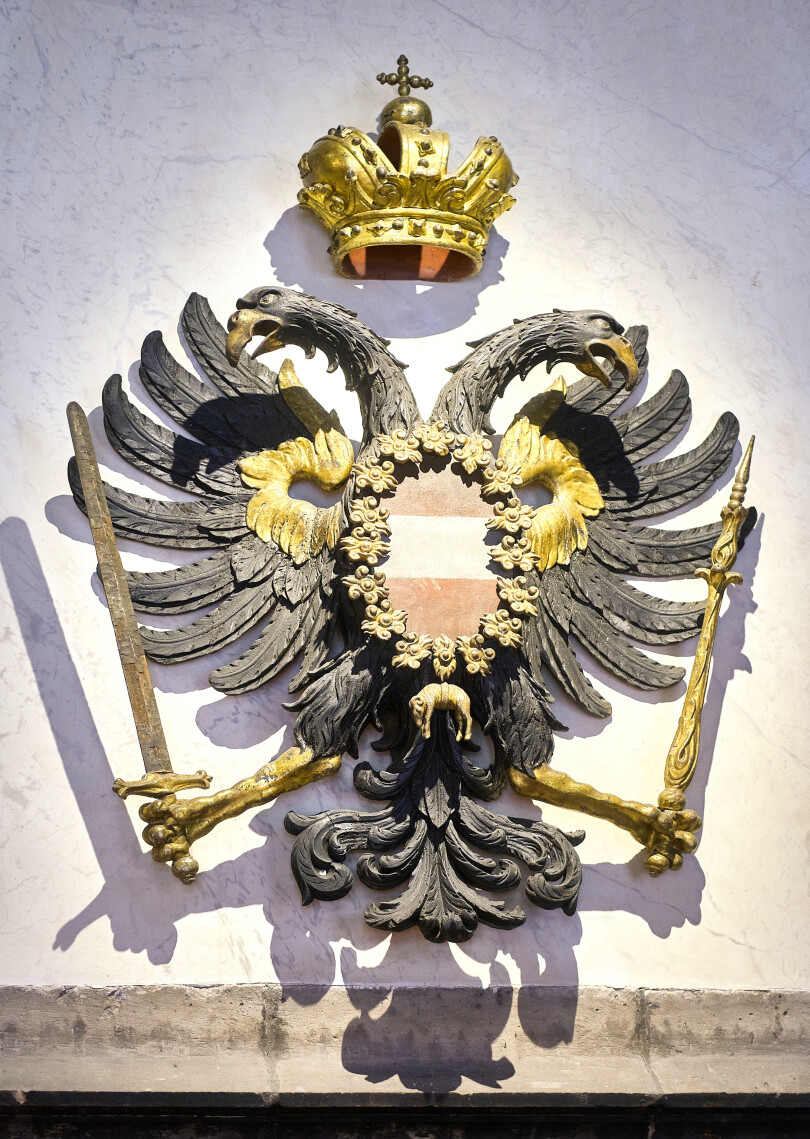 Chez le prince Philippe et la princesse Françoise au château de Chimay, en Belgique.